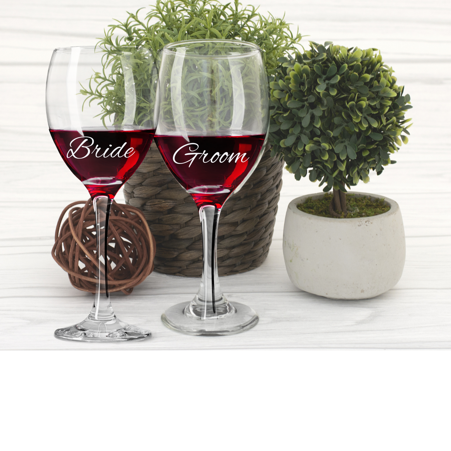 Laser Engraved Glass Wine Globet