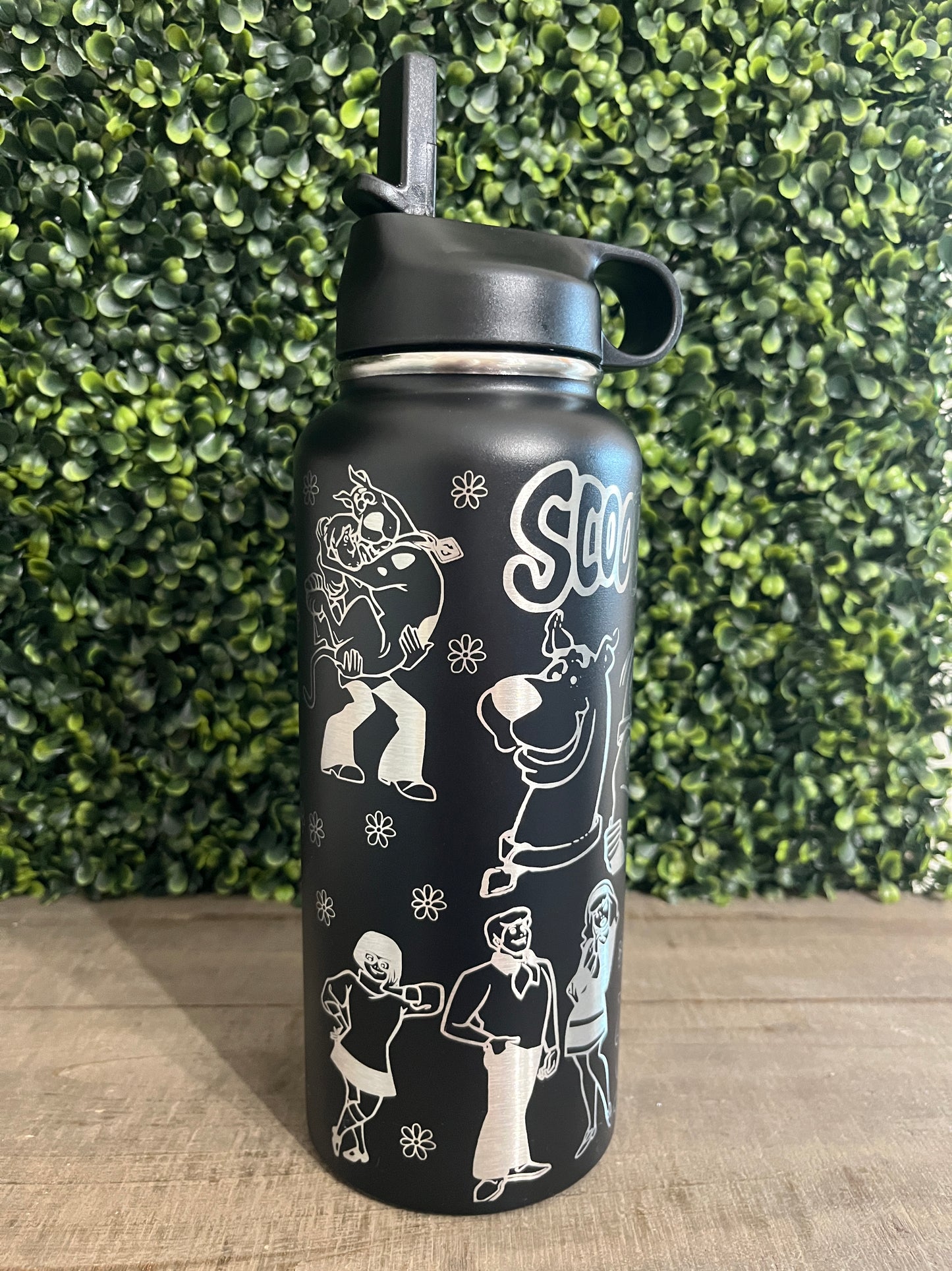 Laser Engraved 32oz Scooby Doo Water Bottle